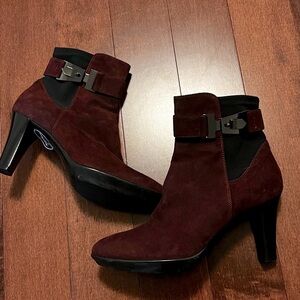 Aquatalia size 7 burgundy boots NEW